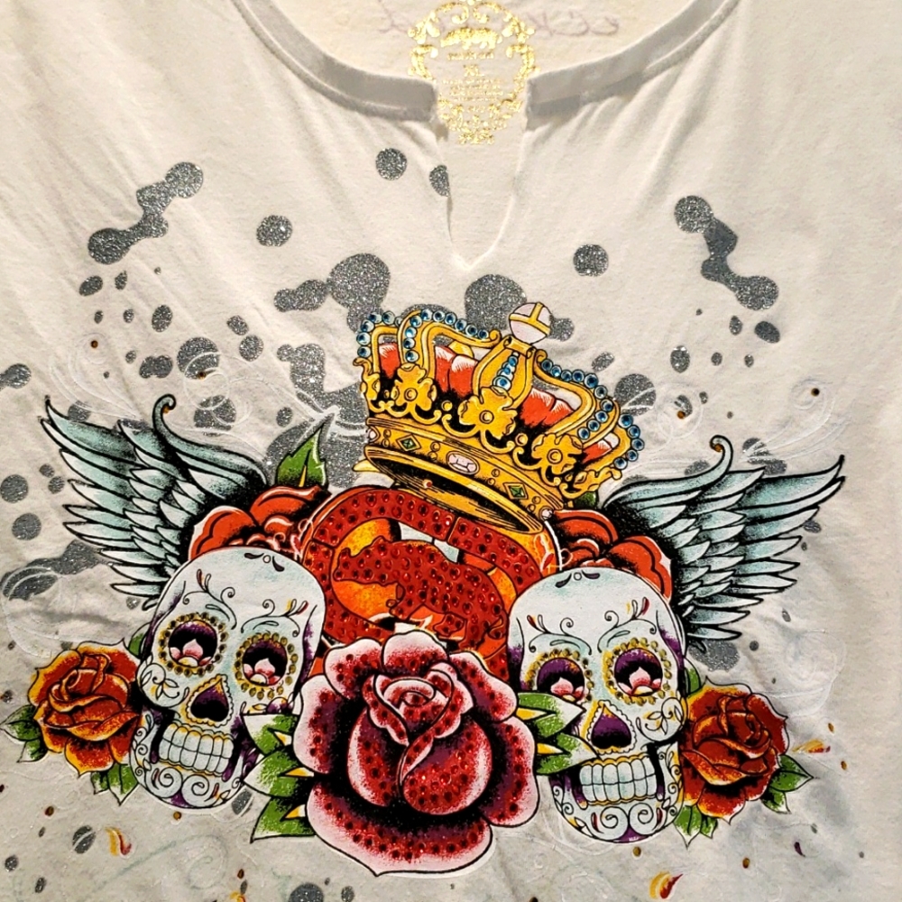 ECHO RED T-SHIRT W/SKULL & ROSE SIGNATURE DESIGN